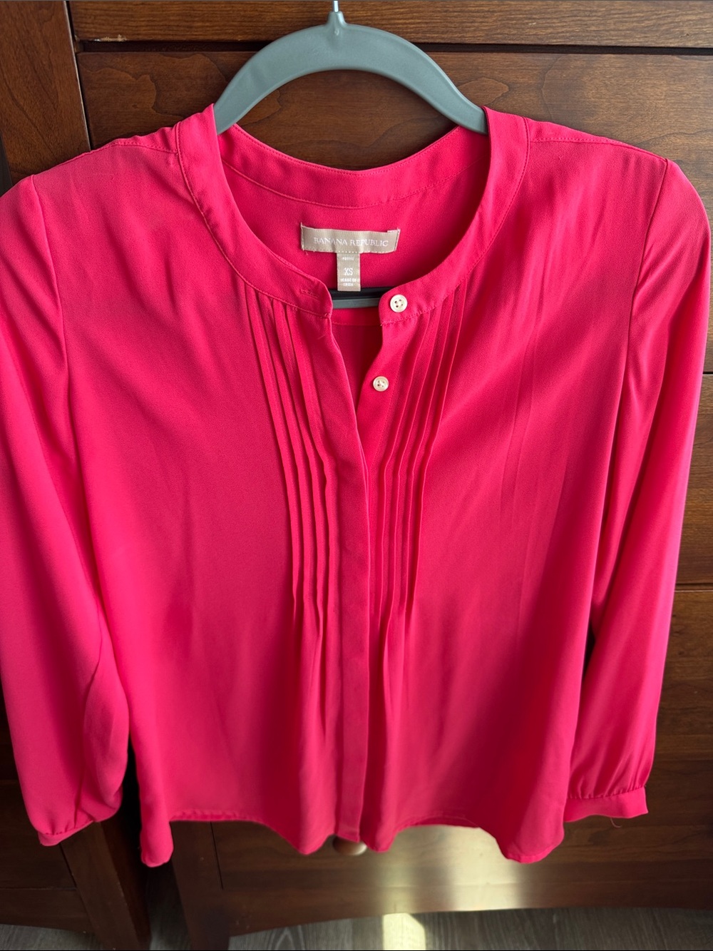Banana Republic Women's Vibrant Fuchsia Pintuck Button Blouse